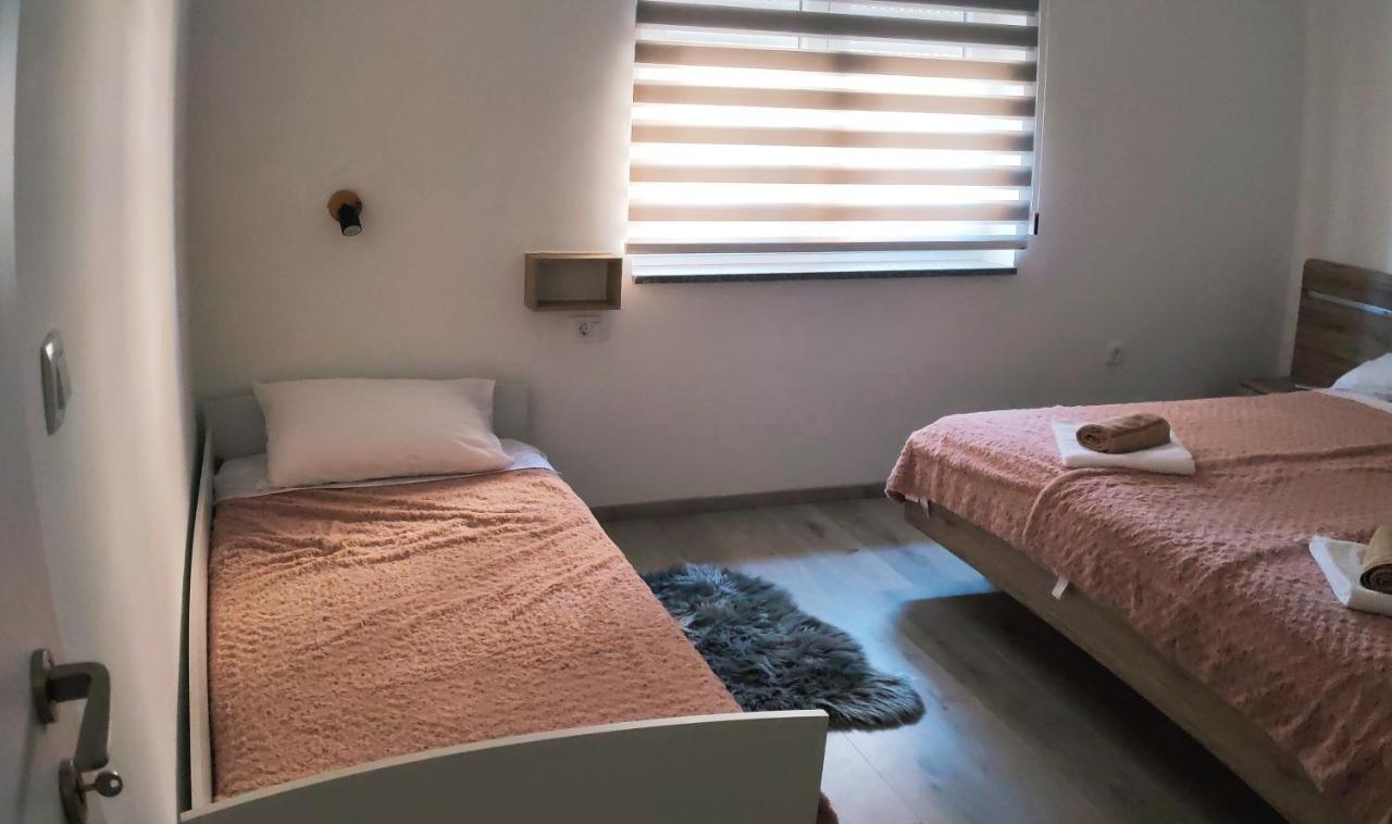 Apartman Levi Pula Exteriér fotografie